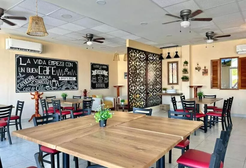 Hotelli Yorio Inn