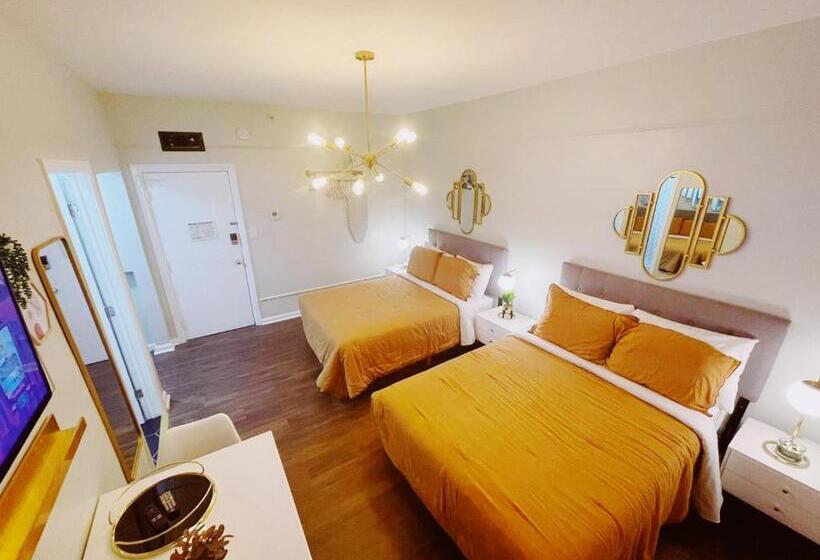 Nine20 Collins Apartments By Lowkl