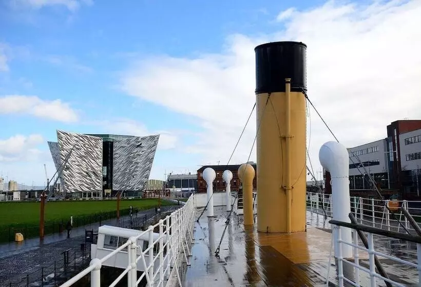 Residenssi Captivating & Cosy 4 Bedroom House In Magherafelt