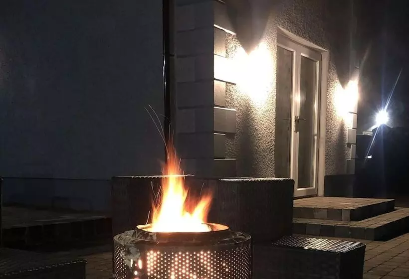 Residenssi Captivating & Cosy 4 Bedroom House In Magherafelt