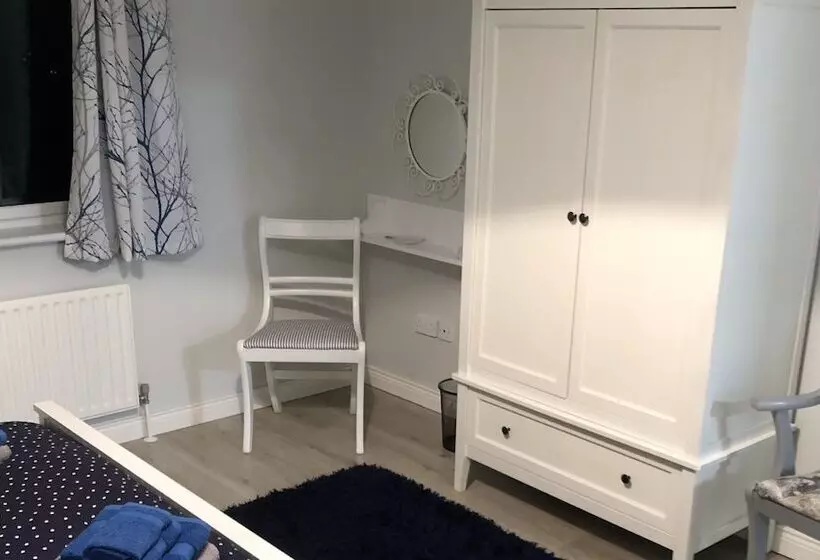 Residenssi Captivating & Cosy 4 Bedroom House In Magherafelt