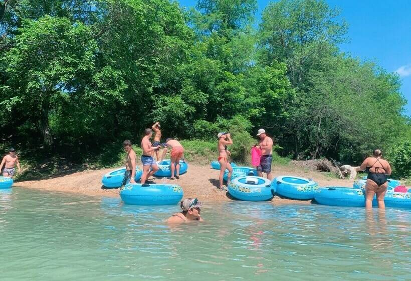 Son S River Ranch Glamping Cabin 26