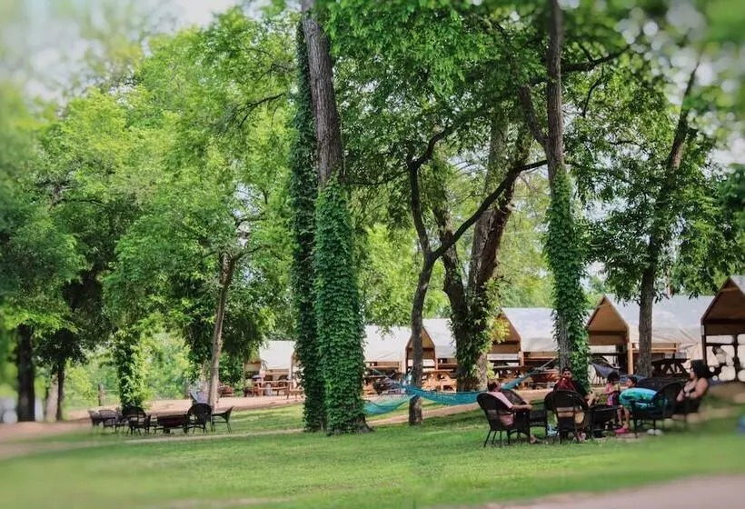 Son S River Ranch Glamping Cabin 36