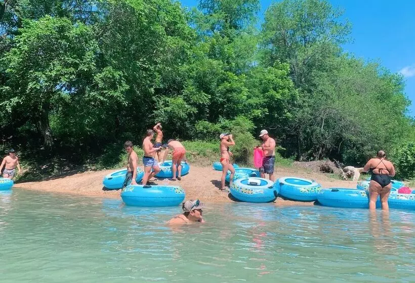 Son S River Ranch Glamping Cabin 36