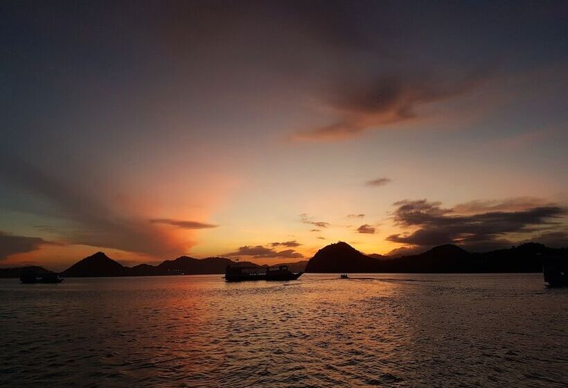 Angel Island Eco Resort