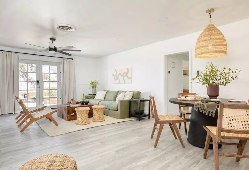 Asteroid By Avantstay Unique Ranch Retreat Just Outside Joshua Tree Permit: Vhr22 094