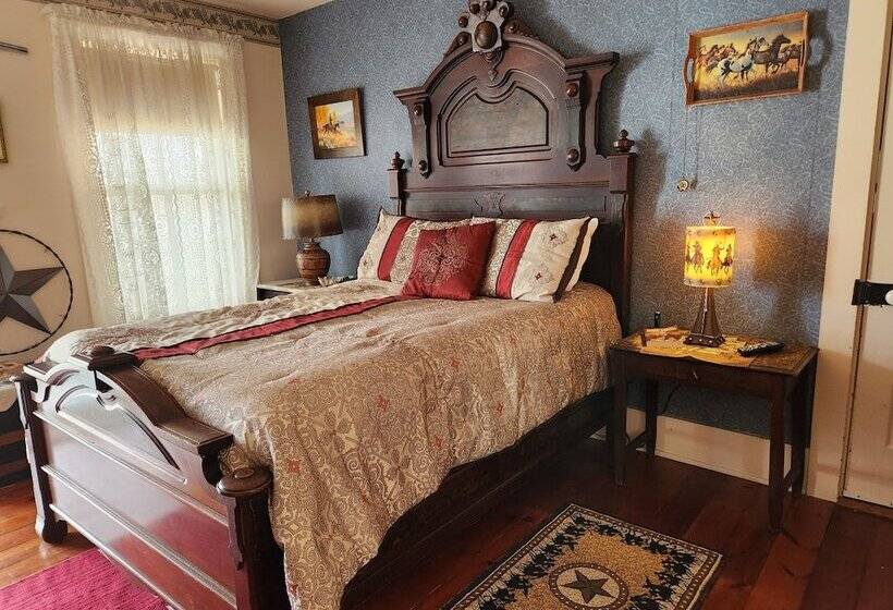 ベッドアンドブレックファースト Hawthorne Inn