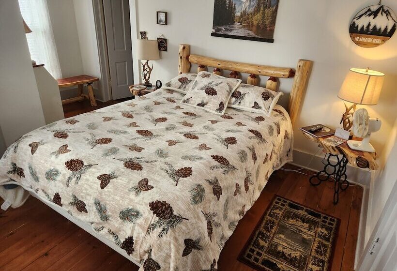 ベッドアンドブレックファースト Hawthorne Inn