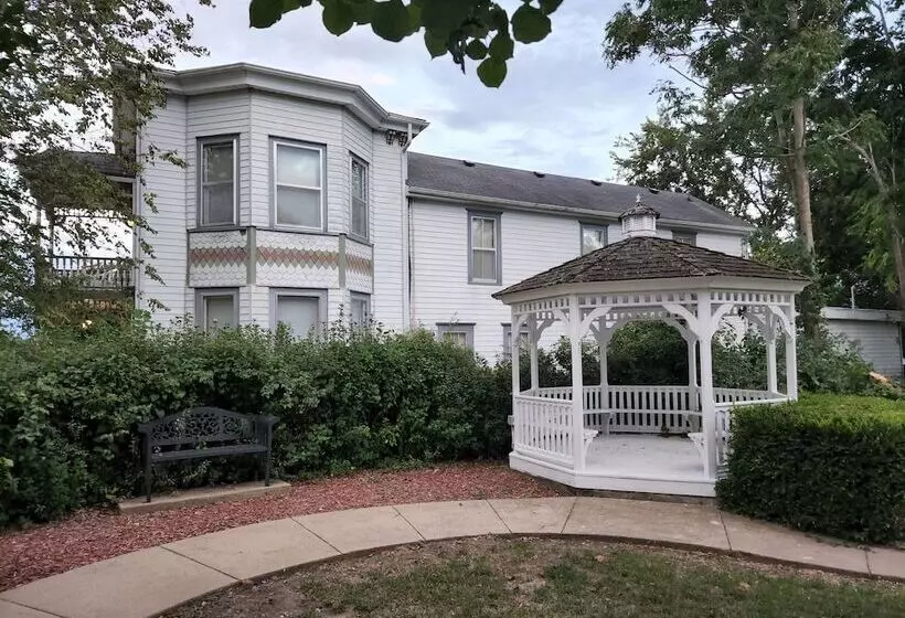 Aamiaismajoitus (B&B) Hawthorne Inn