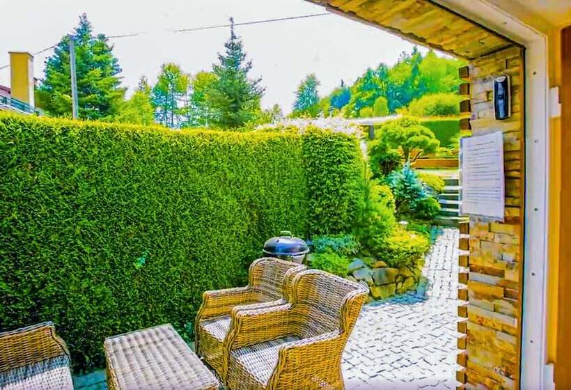 تختخواب و صبحانه Willa Pod Czantoria