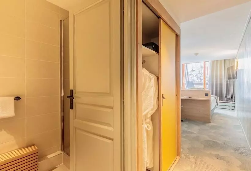 ホテル La Cachette   Friendly