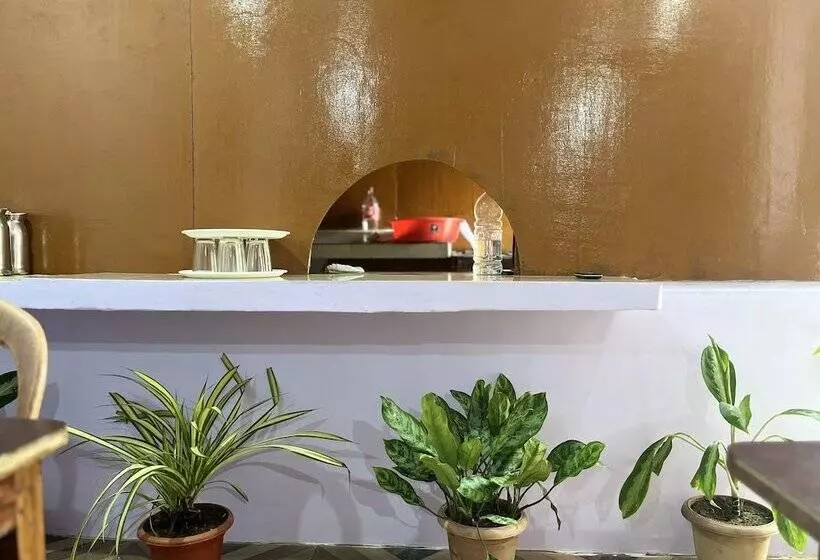 Hotelli Purnima Residency , Lakshmanpur