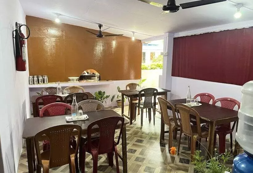 Hotelli Purnima Residency , Lakshmanpur