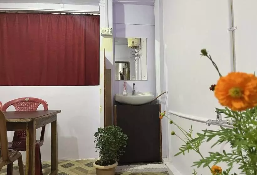 Hotelli Purnima Residency , Lakshmanpur