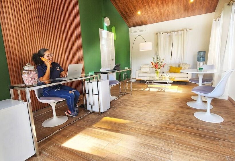 בית מלון כפרי Rio Verde By Villa Alejandro