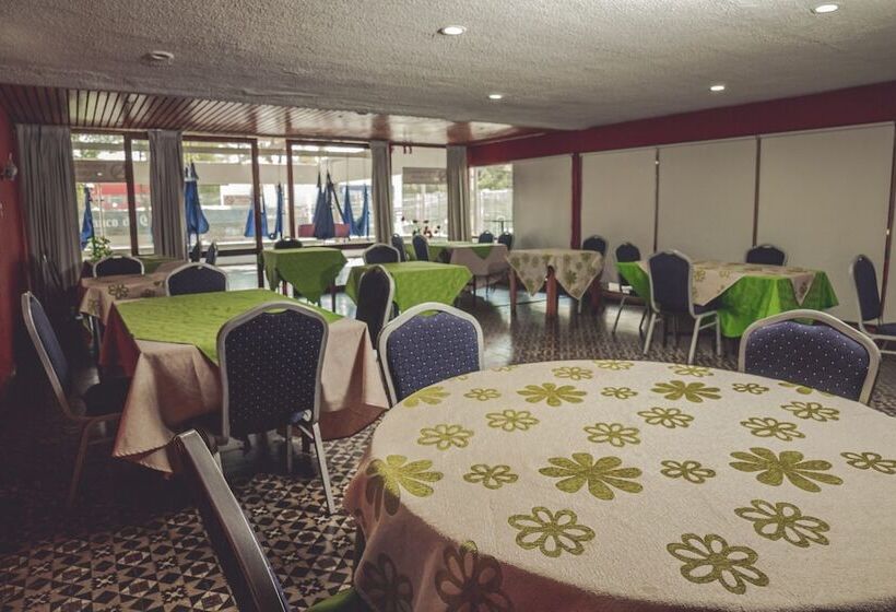 Szálloda San Felipe El Real