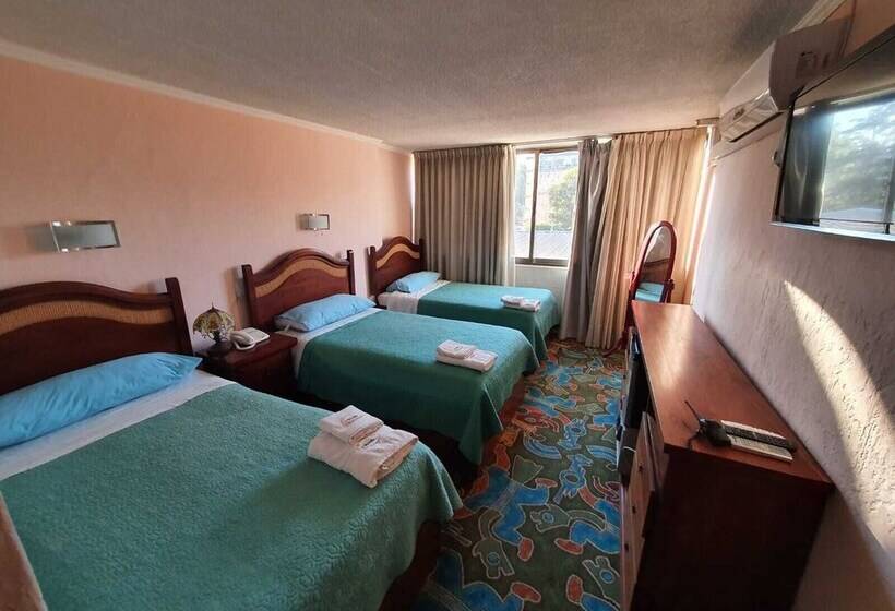 Szálloda San Felipe El Real