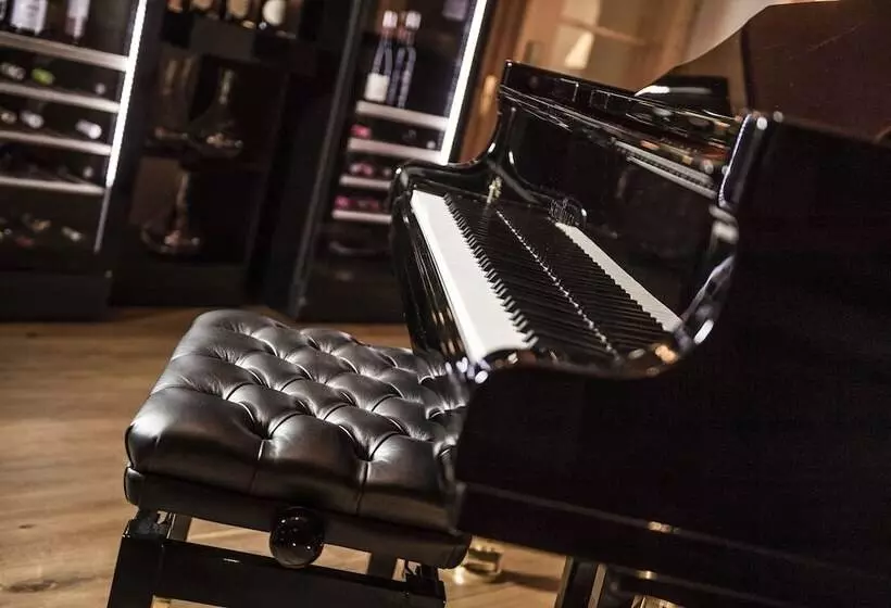 ホテル Sonus Alpis   Adults Only