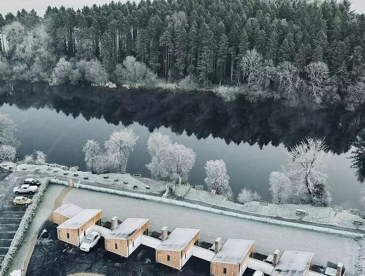 Hotelli The River Bann Retreat