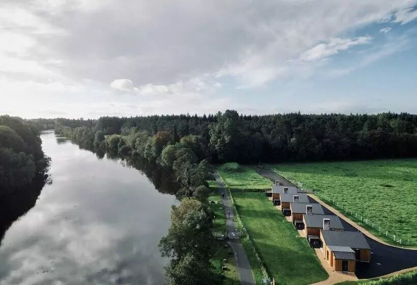 Hotelli The River Bann Retreat