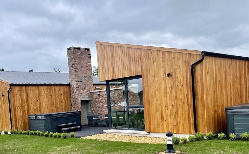 호텔 The River Bann Retreat