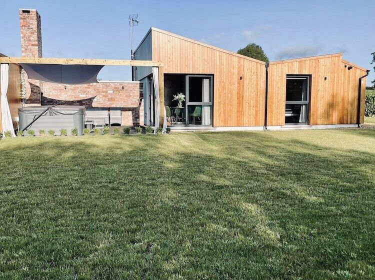 호텔 The River Bann Retreat