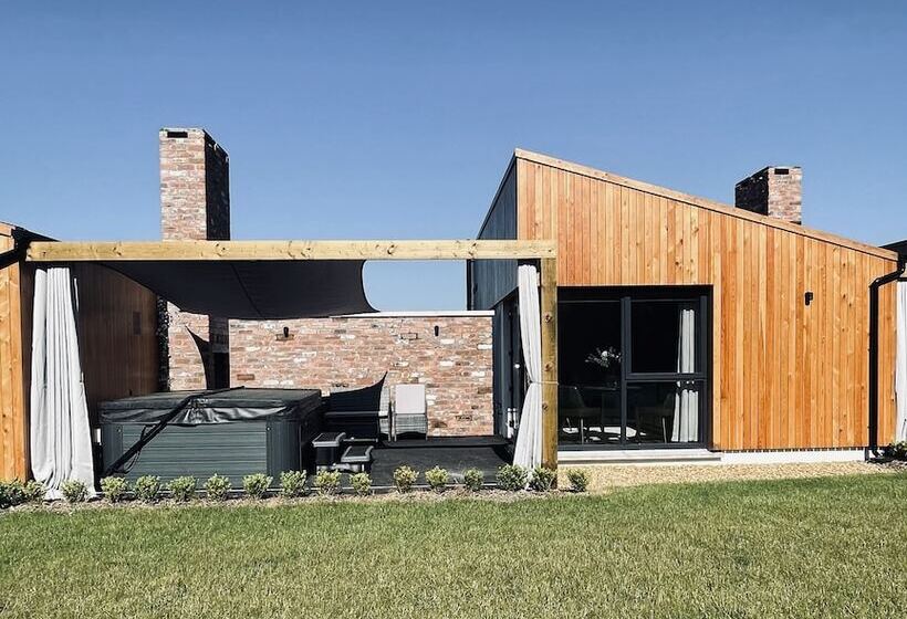 호텔 The River Bann Retreat