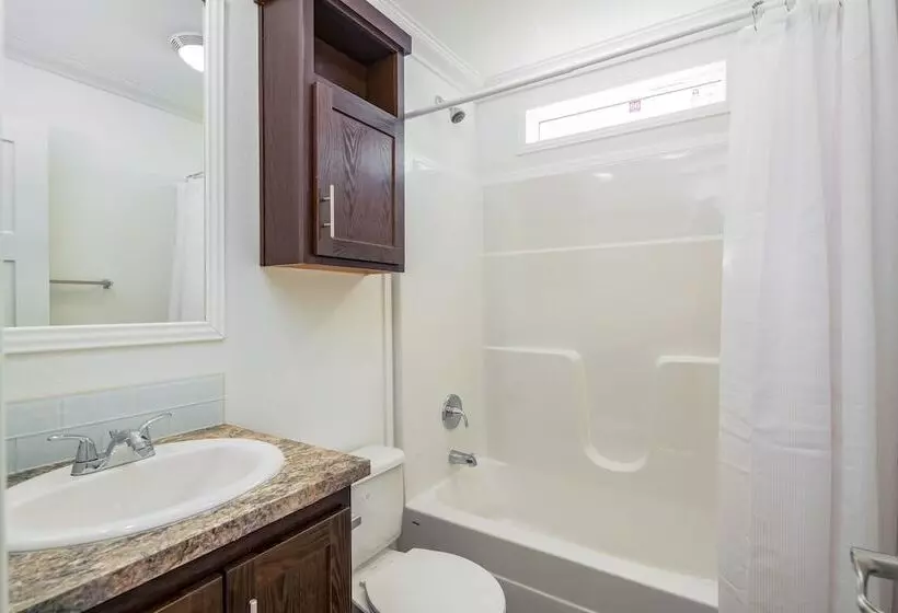 Hotelli The River Rue Rv Park