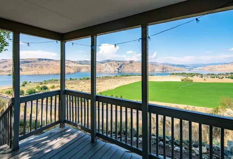 Hotelli The River Rue Rv Park