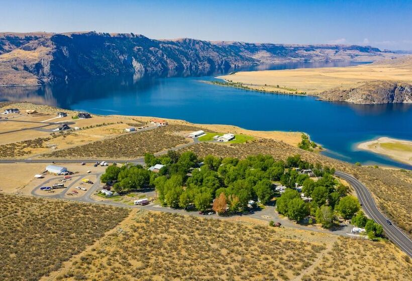 ホテル The River Rue Rv Park