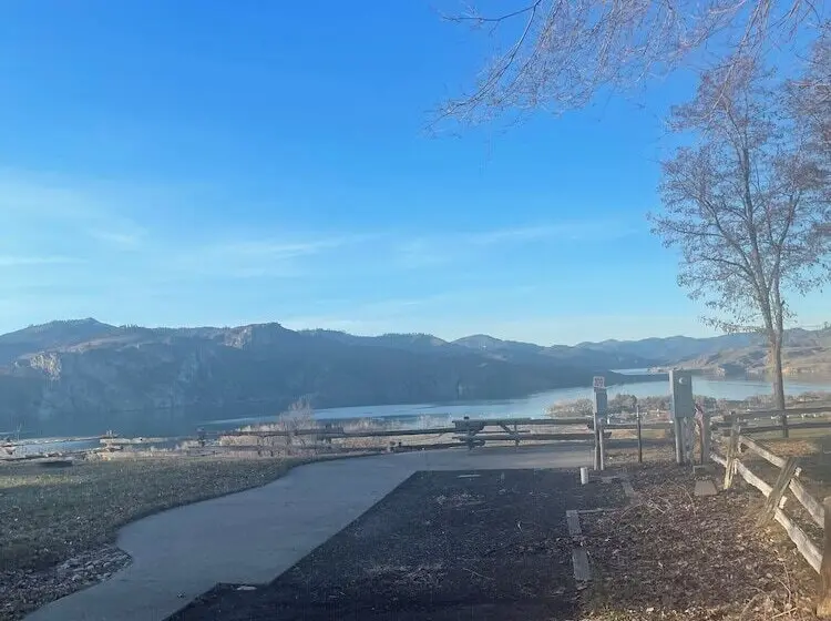 ホテル The River Rue Rv Park