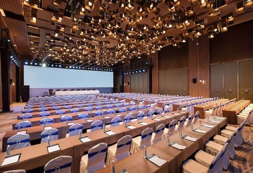 Hotelli Wyndham Grand Plaza Royale Xiangai Mountain Fuzhou
