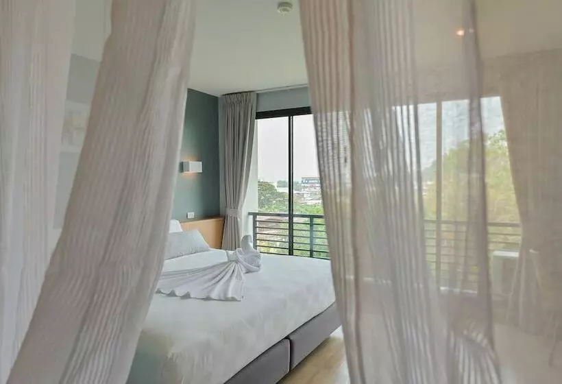 Le Lert Hotel Ratchaburi