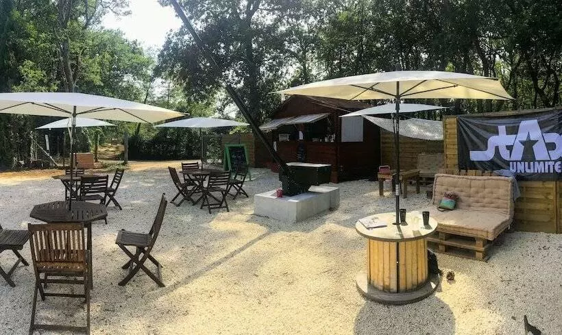 ペンション Dahu Wake Park