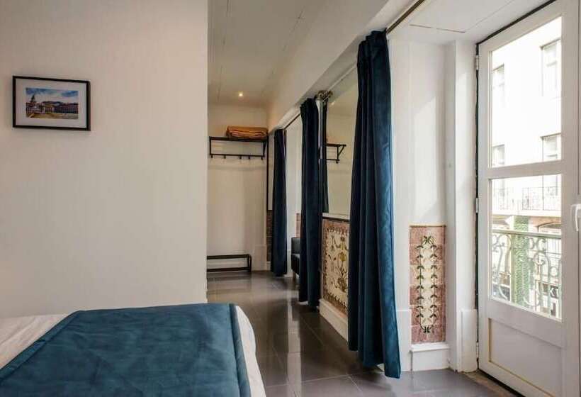 پانسیون Ph Downtown Suites