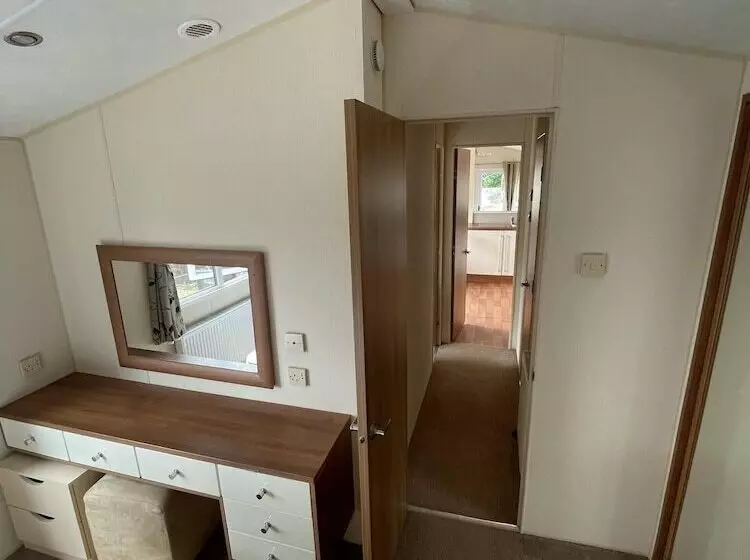 Residenssi 2 Bedroom Parkhome In Uddingston, Glasgow