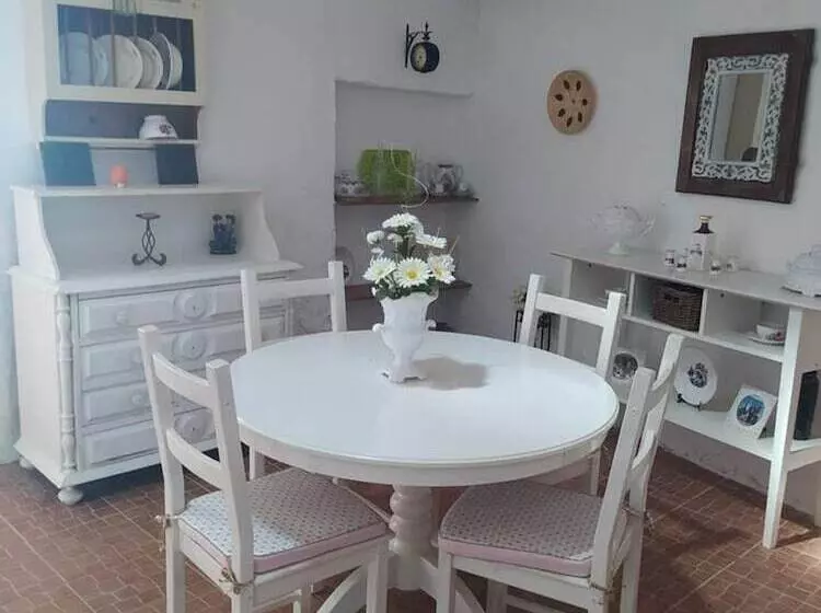 レジデンス Lovely 3 Bed House In Reguengos De Monsaraz