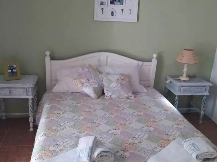 レジデンス Lovely 3 Bed House In Reguengos De Monsaraz