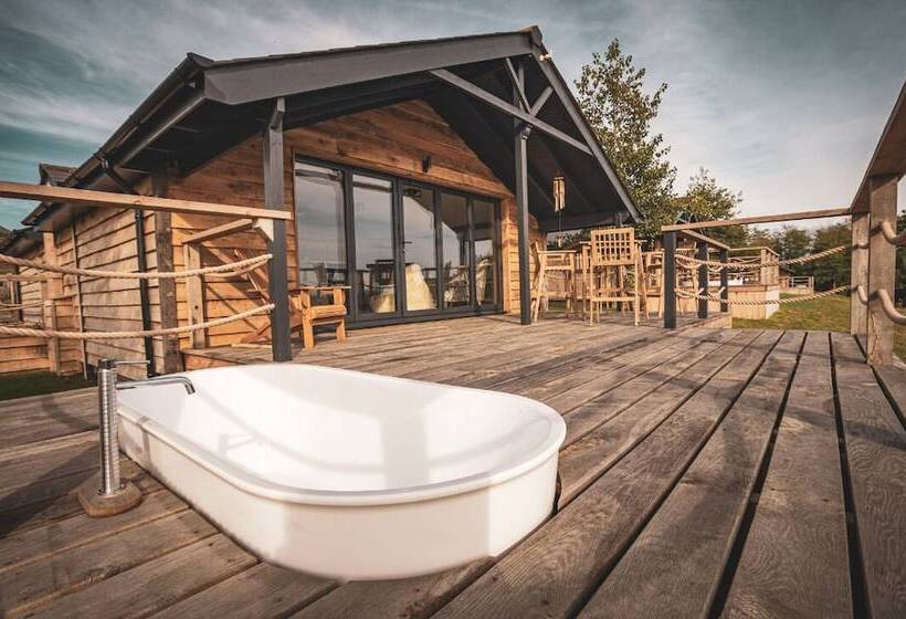 Курорт Zen Jungle Retreat