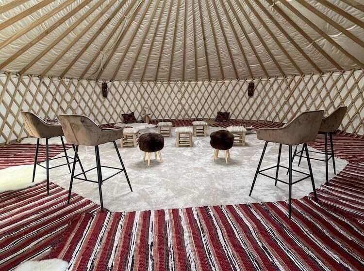 Курорт Zen Jungle Retreat