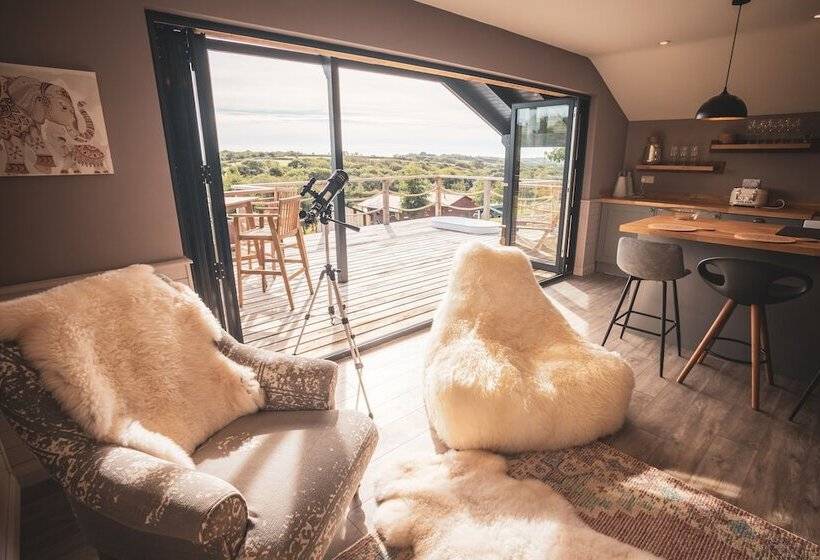 Курорт Zen Jungle Retreat