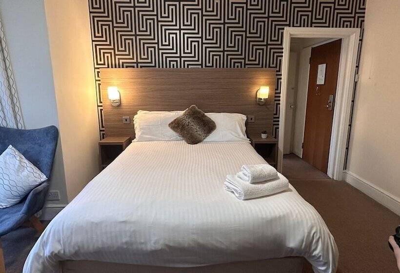 Pine Lodge Hotel & Restaurant Mansfield