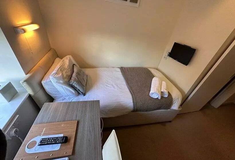 Pine Lodge Hotel & Restaurant Mansfield