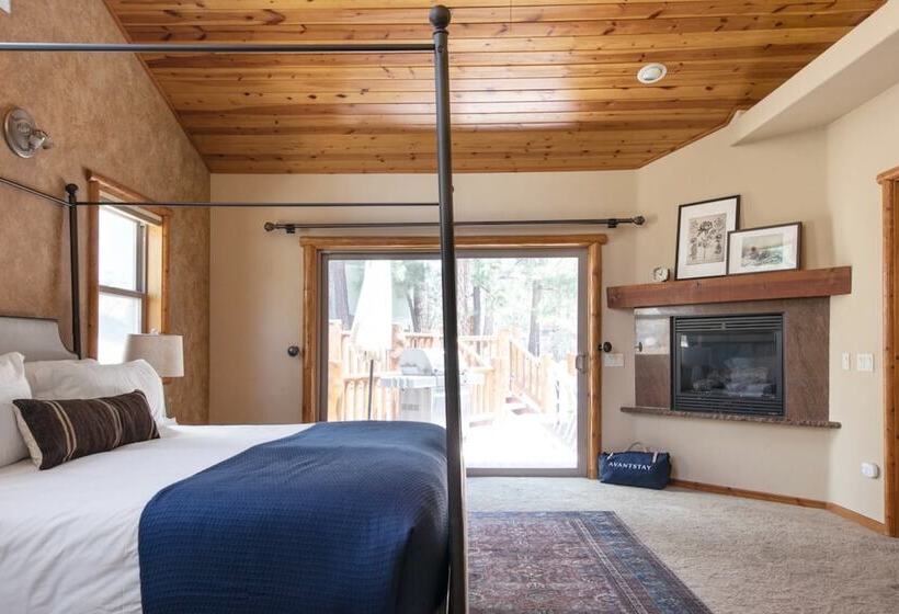 Bernard By Avantstay Luxurious Cabin In Big Bear W/ Hot Tub & Pool Table