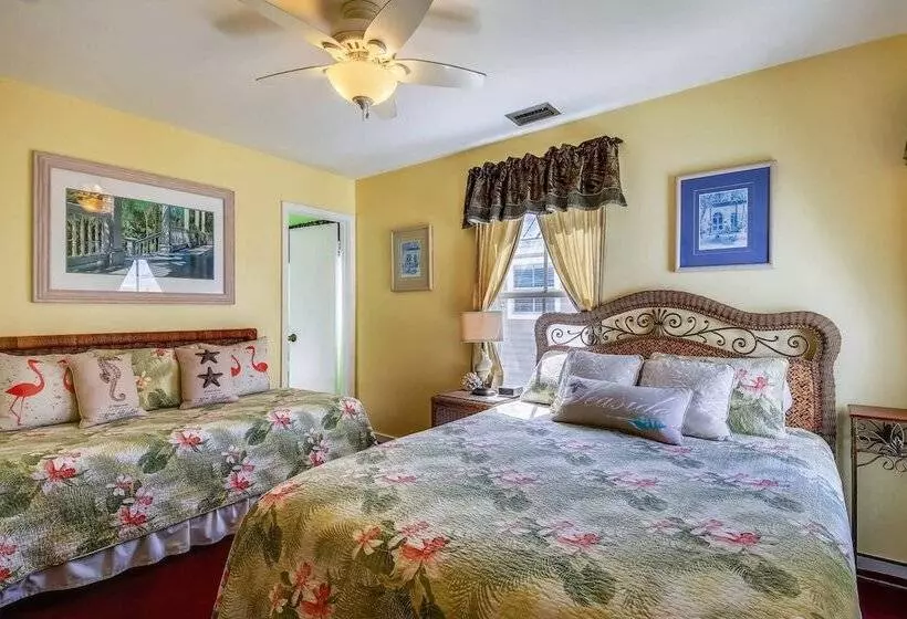 Duval Sea Turtle By Avantstay Great Location Close To Shops Shared Pool!