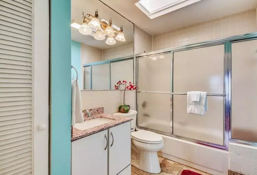 Duval Sea Turtle By Avantstay Great Location Close To Shops Shared Pool!