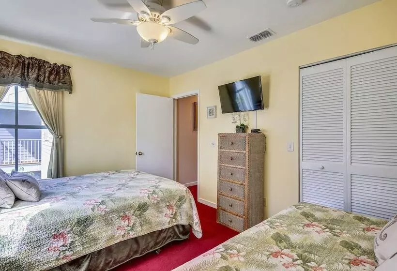 Duval Sea Turtle By Avantstay Great Location Close To Shops Shared Pool!