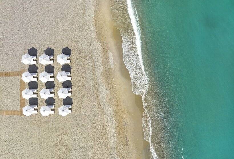 בית מלון כפרי Calla Luxury Seafront Suites