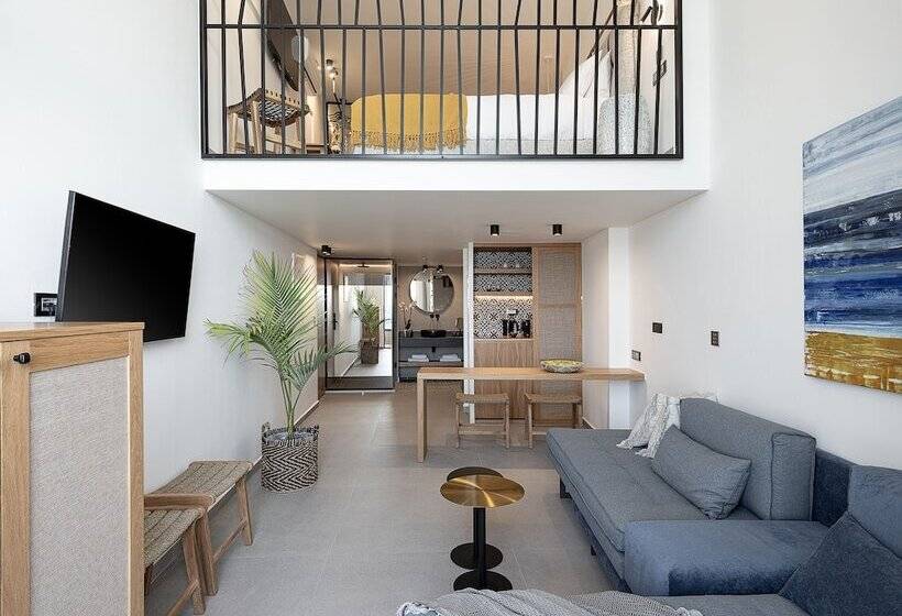 בית מלון כפרי Calla Luxury Seafront Suites