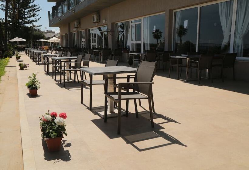 فندق City Beach Esplanade Monastir